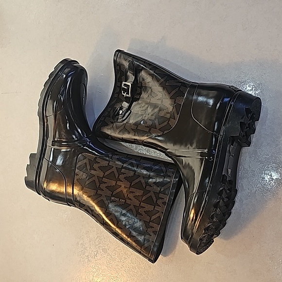 Michael Kors Rainboots 9 - Picture 1 of 5